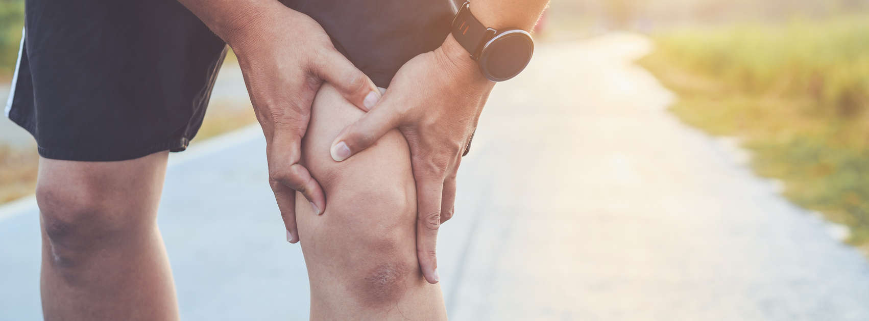 Pourquoi mon genou fait-il mal et que puis-je faire ?