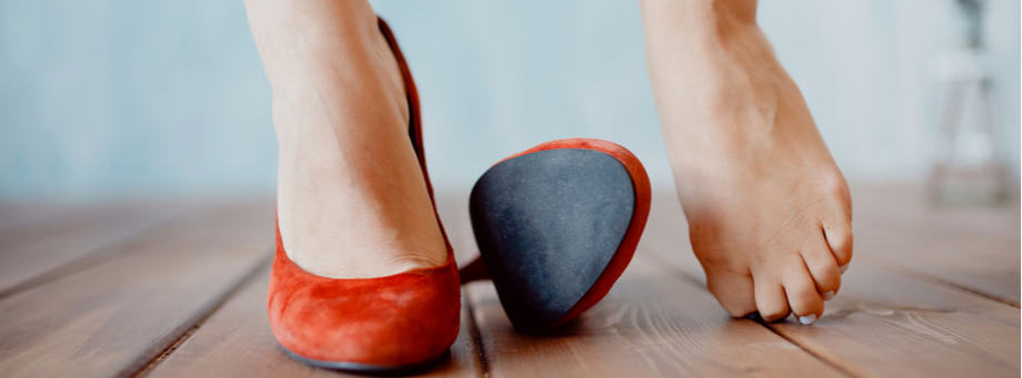 Qu'est-ce qu'une corne au pied et comment l'enlever ?